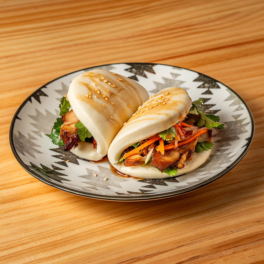 Bao de muslos de pollo horneado con 5 especias